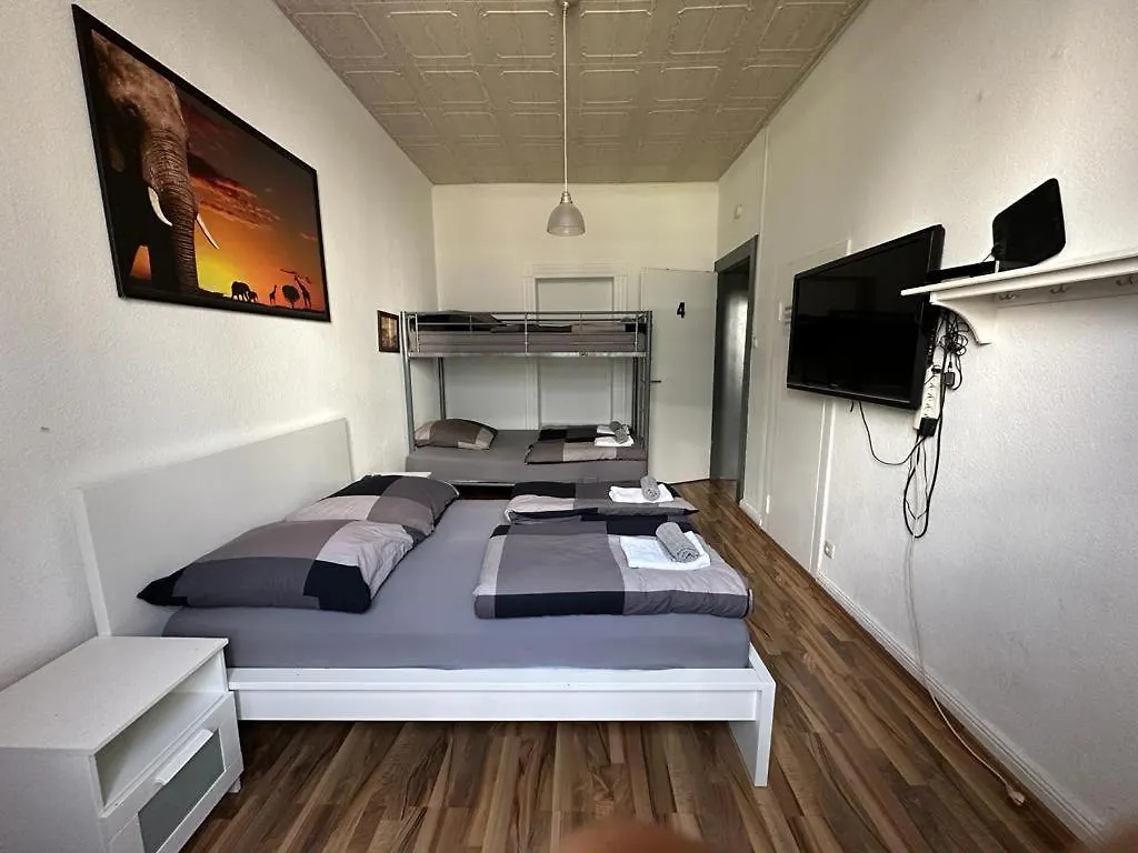 Eva'S Hostel - Self Check-In & Only Private Rooms 杜塞尔多夫